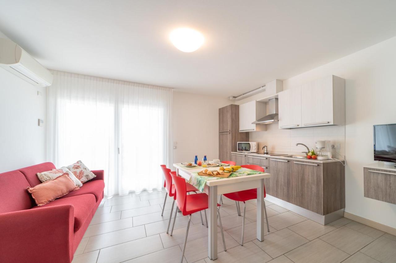 Residenza Monica Διαμέρισμα Λινιάνο Σαμπιαντόρο Εξωτερικό φωτογραφία