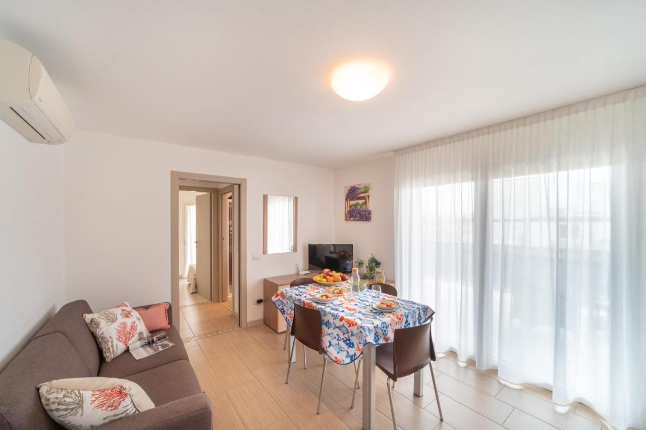 Residenza Monica Διαμέρισμα Λινιάνο Σαμπιαντόρο Εξωτερικό φωτογραφία