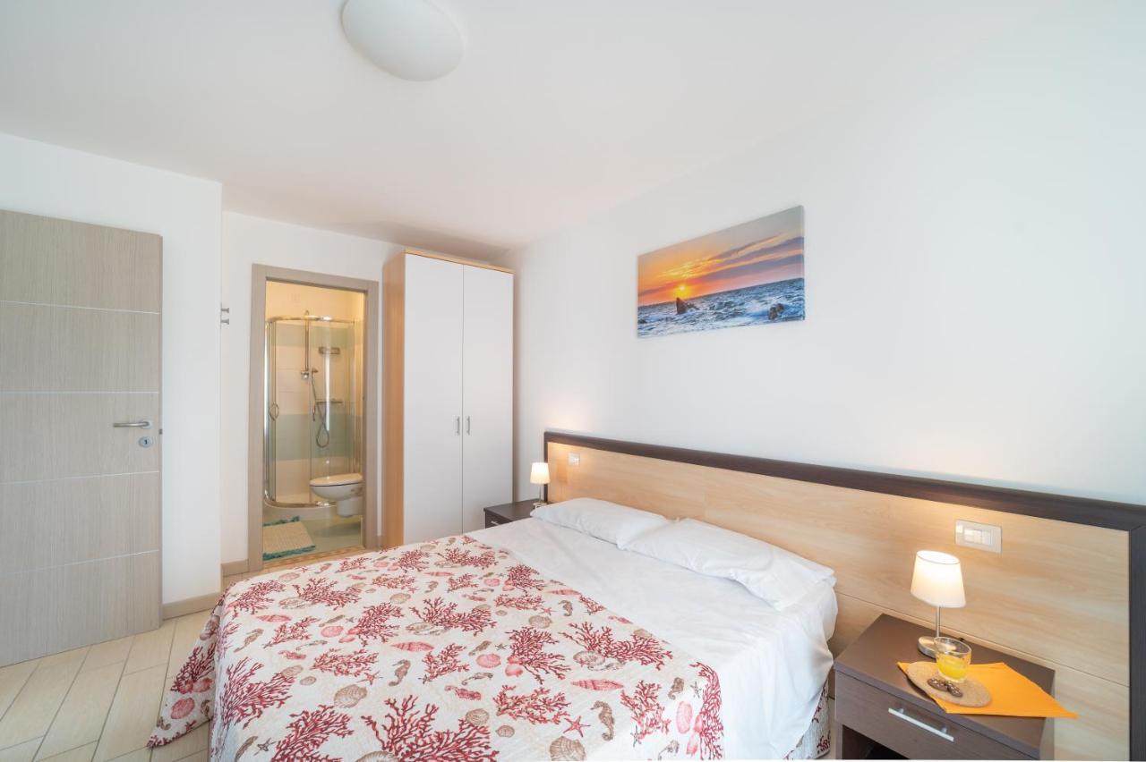 Residenza Monica Διαμέρισμα Λινιάνο Σαμπιαντόρο Εξωτερικό φωτογραφία