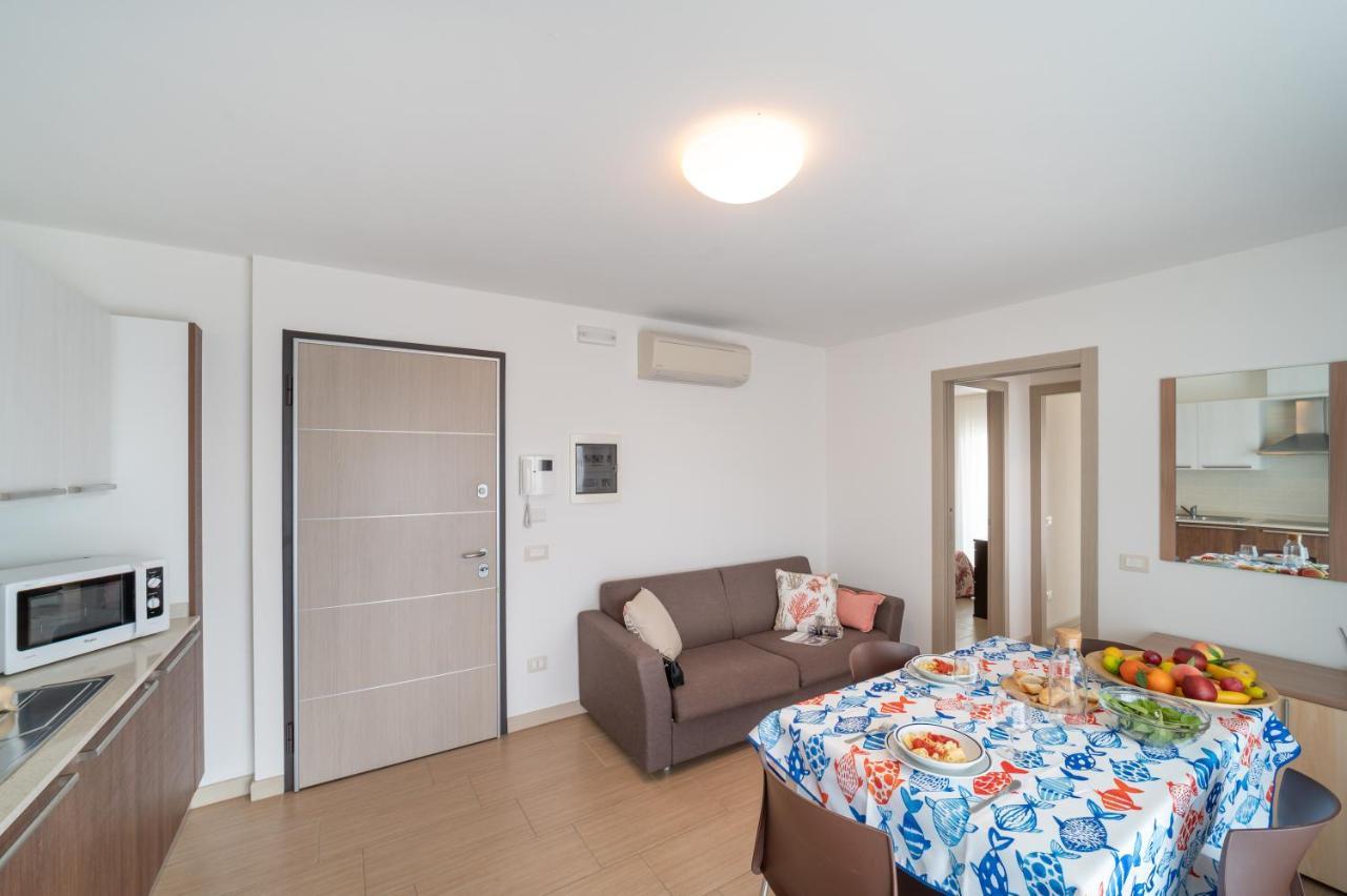 Residenza Monica Διαμέρισμα Λινιάνο Σαμπιαντόρο Εξωτερικό φωτογραφία