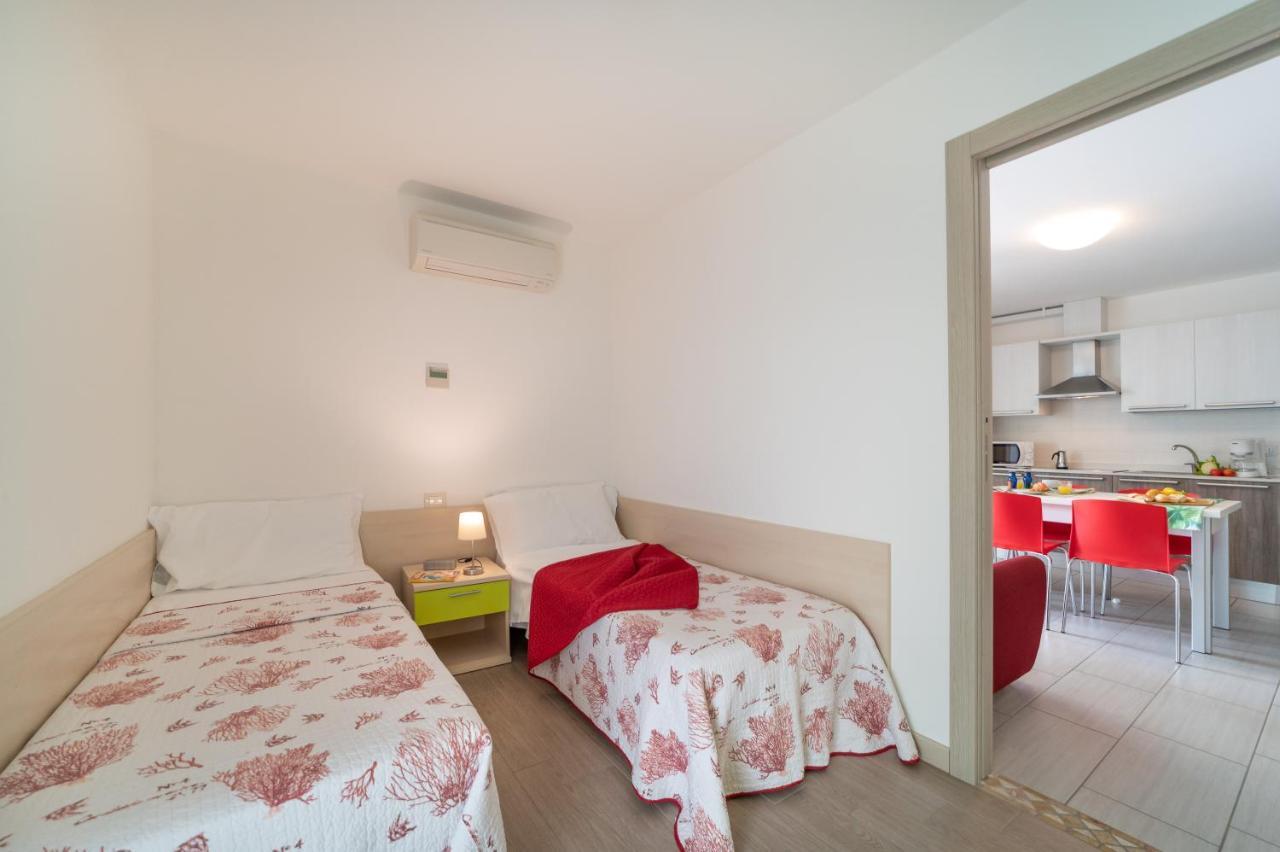 Residenza Monica Διαμέρισμα Λινιάνο Σαμπιαντόρο Εξωτερικό φωτογραφία