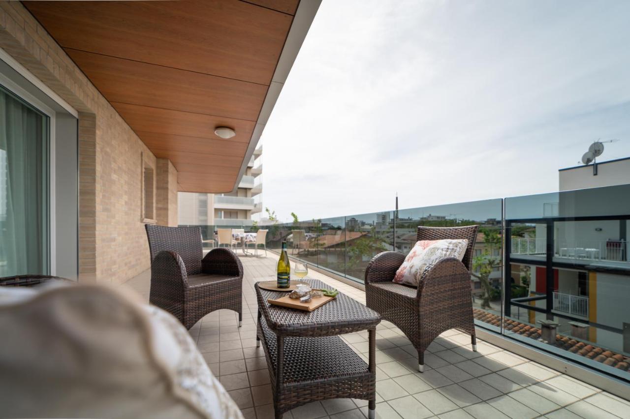 Residenza Monica Διαμέρισμα Λινιάνο Σαμπιαντόρο Εξωτερικό φωτογραφία
