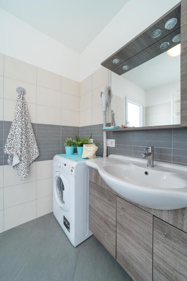 Residenza Monica Διαμέρισμα Λινιάνο Σαμπιαντόρο Εξωτερικό φωτογραφία