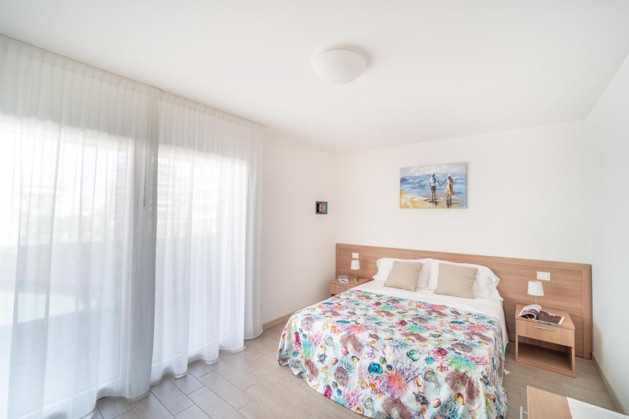 Residenza Monica Διαμέρισμα Λινιάνο Σαμπιαντόρο Εξωτερικό φωτογραφία