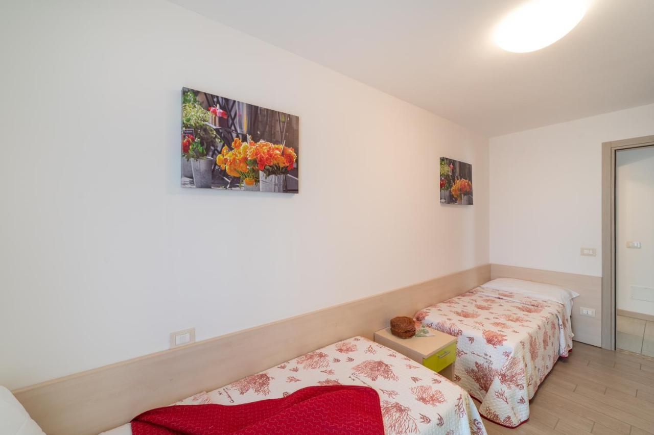 Residenza Monica Διαμέρισμα Λινιάνο Σαμπιαντόρο Εξωτερικό φωτογραφία