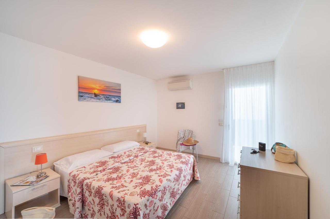 Residenza Monica Διαμέρισμα Λινιάνο Σαμπιαντόρο Εξωτερικό φωτογραφία