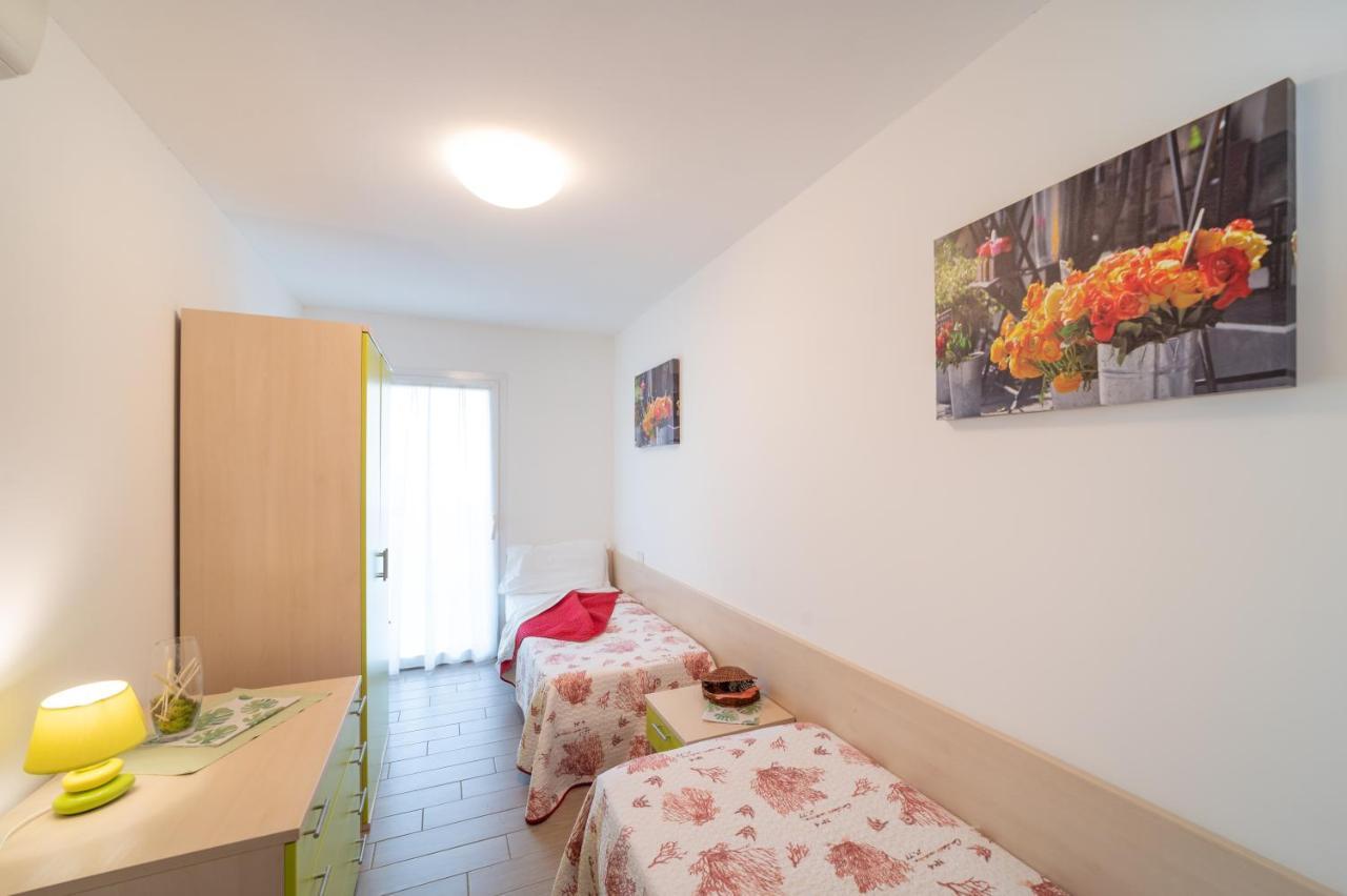 Residenza Monica Διαμέρισμα Λινιάνο Σαμπιαντόρο Εξωτερικό φωτογραφία