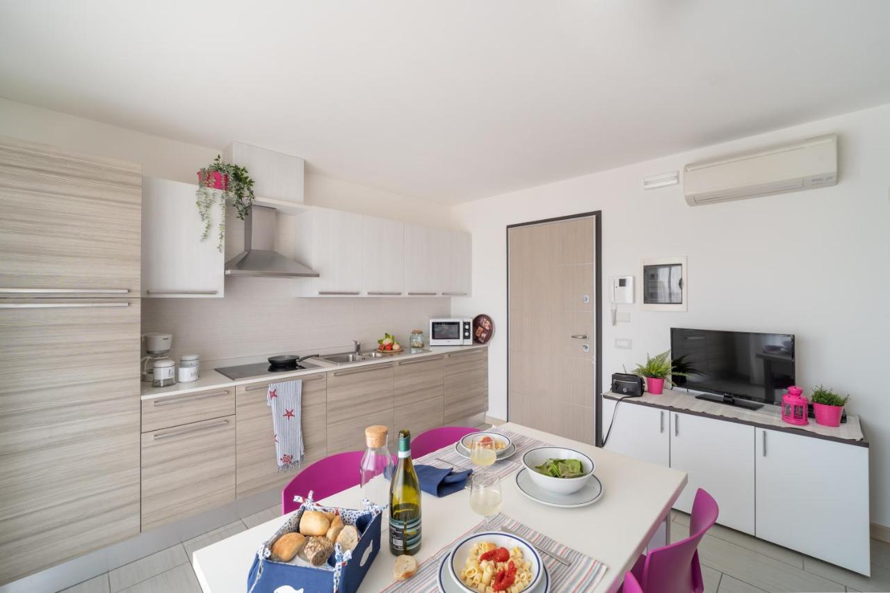 Residenza Monica Διαμέρισμα Λινιάνο Σαμπιαντόρο Εξωτερικό φωτογραφία